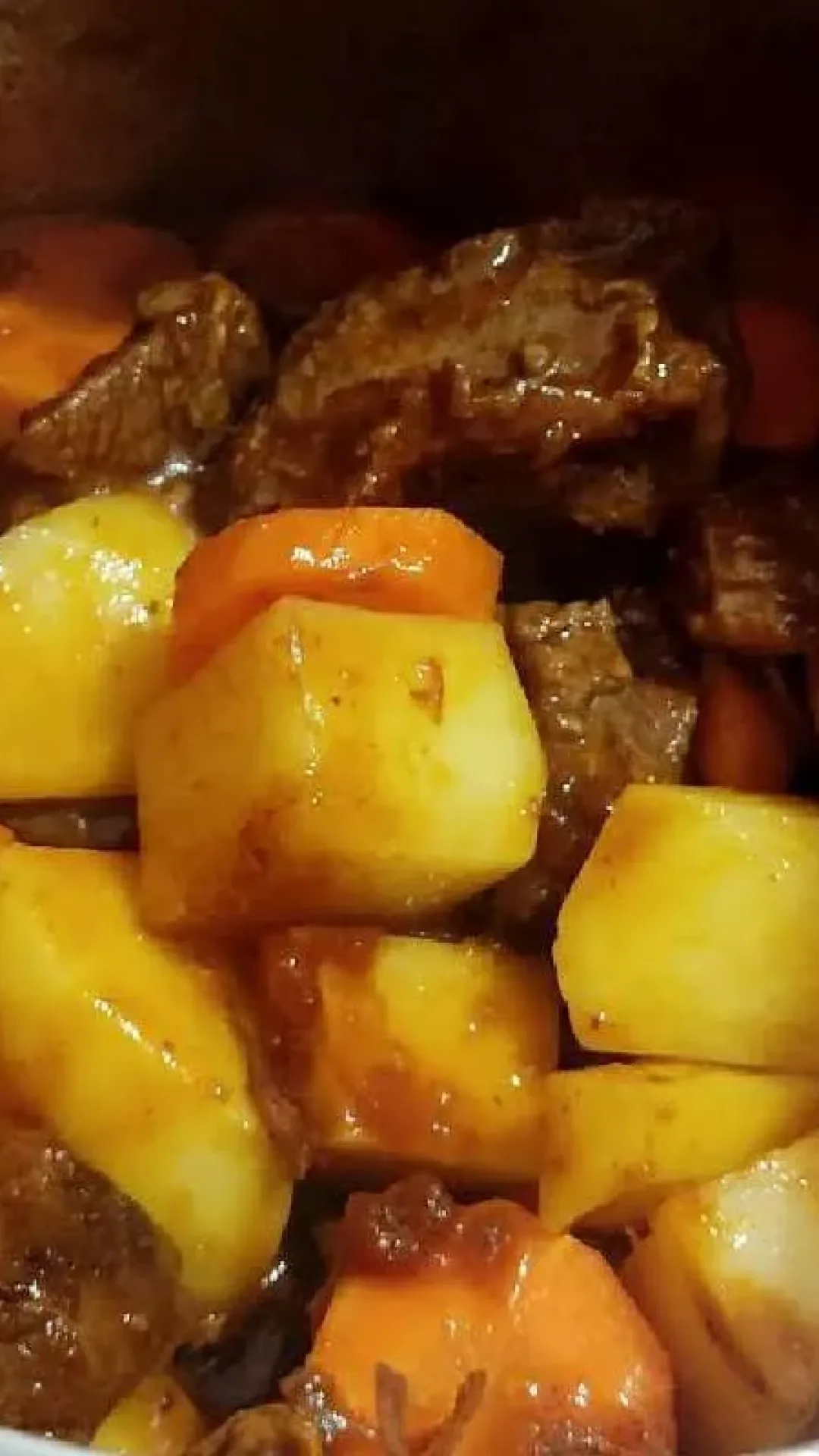 Receita de vó: carne de panela muito bem temperada e saborosa
