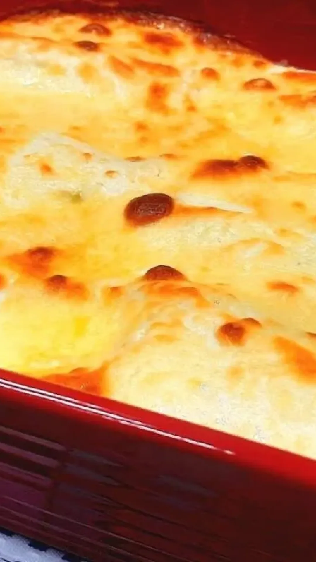 Receita fácil e deliciosa de canelone de frango com massa de lasanha