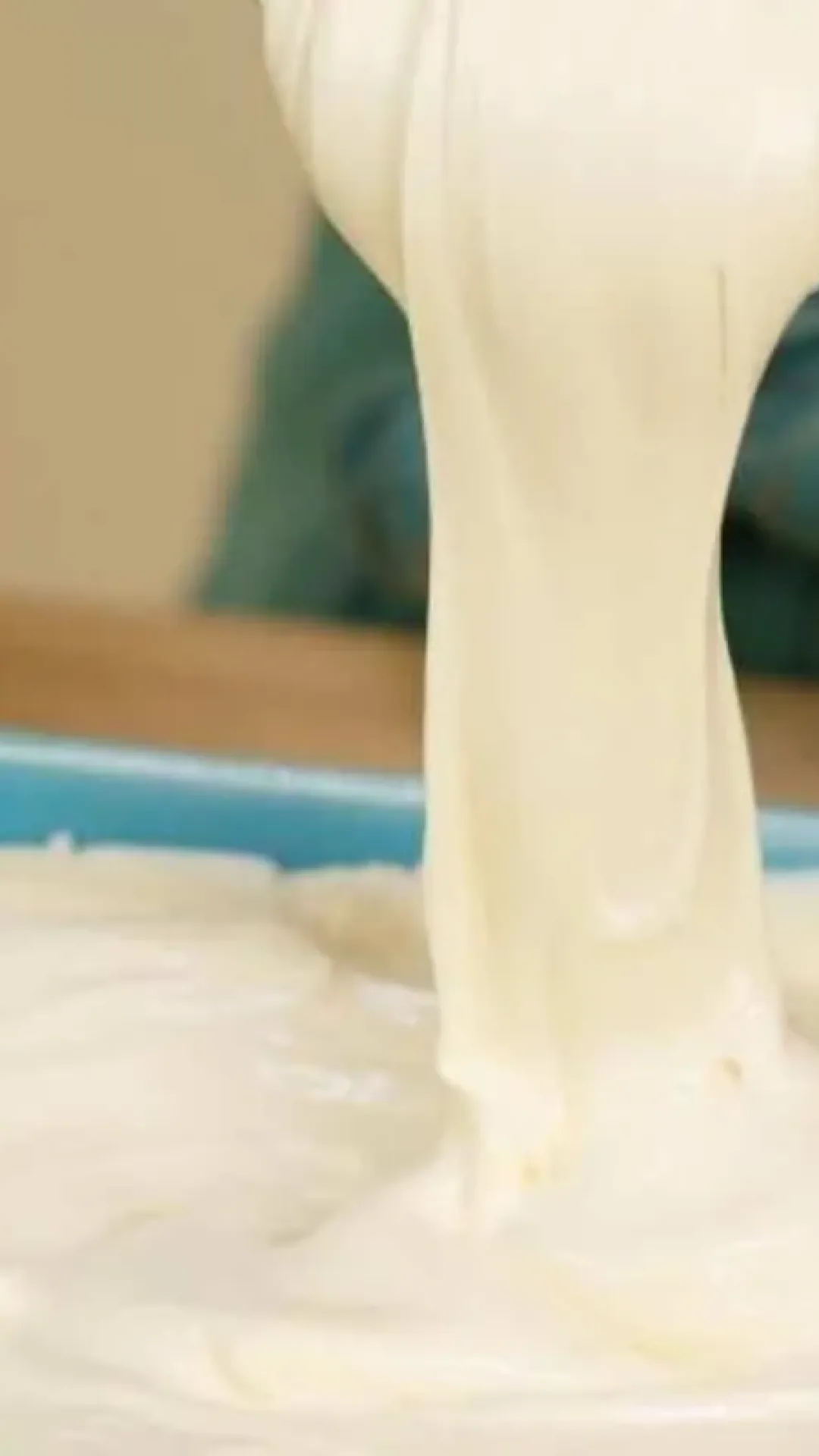 Recheio de mousse cremoso fácil de fazer que vai deixar seu bolo muito mais gostoso