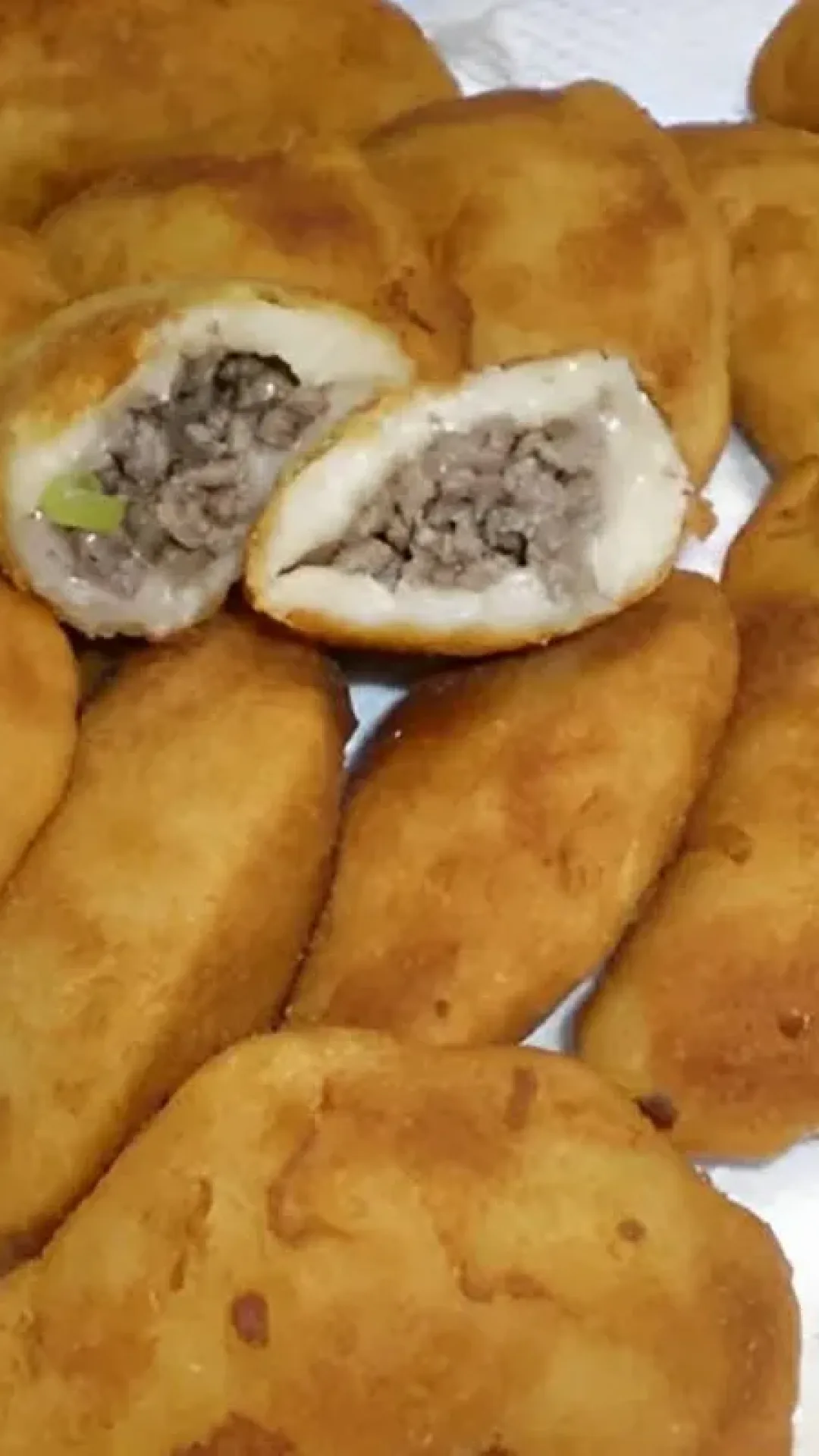 Risoles de carne moída um salgado fácil e delicioso para fazer para família ou para vender