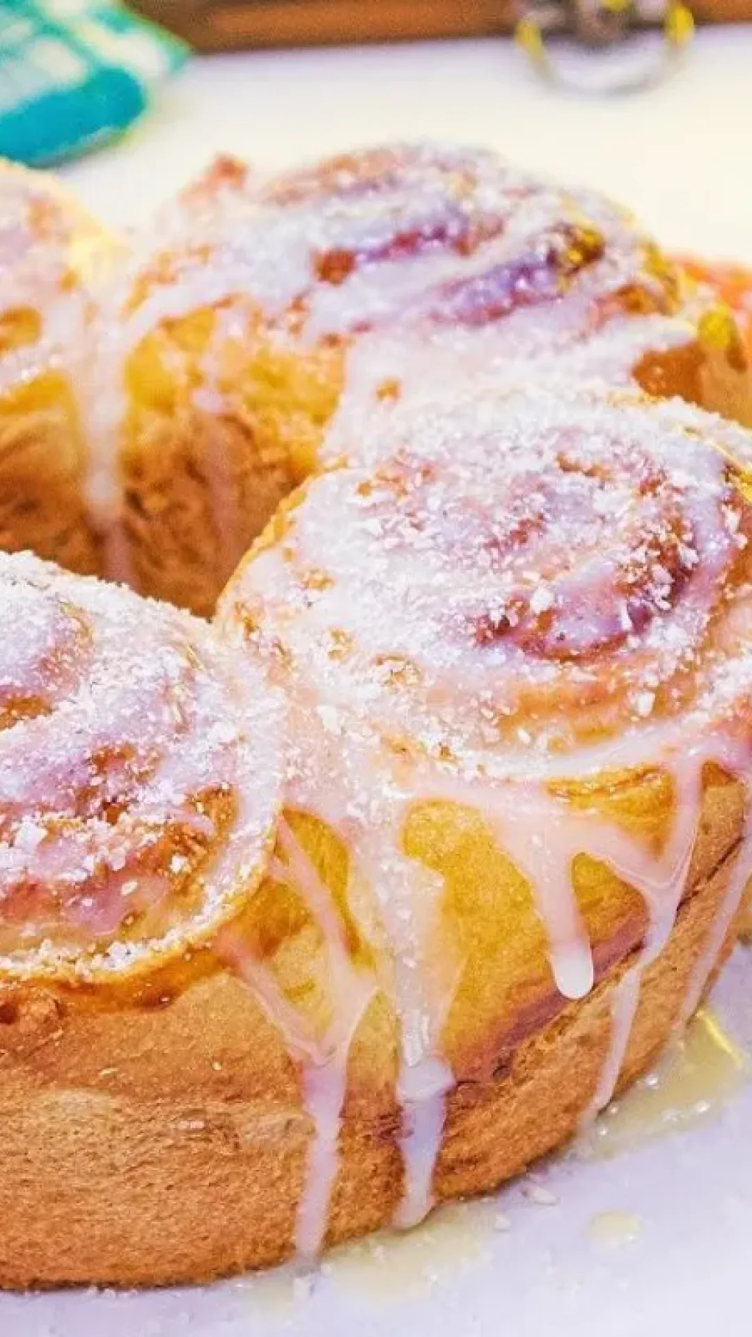 Rosca flor de padaria fofinha e perfeita para o seu café da manhã em família