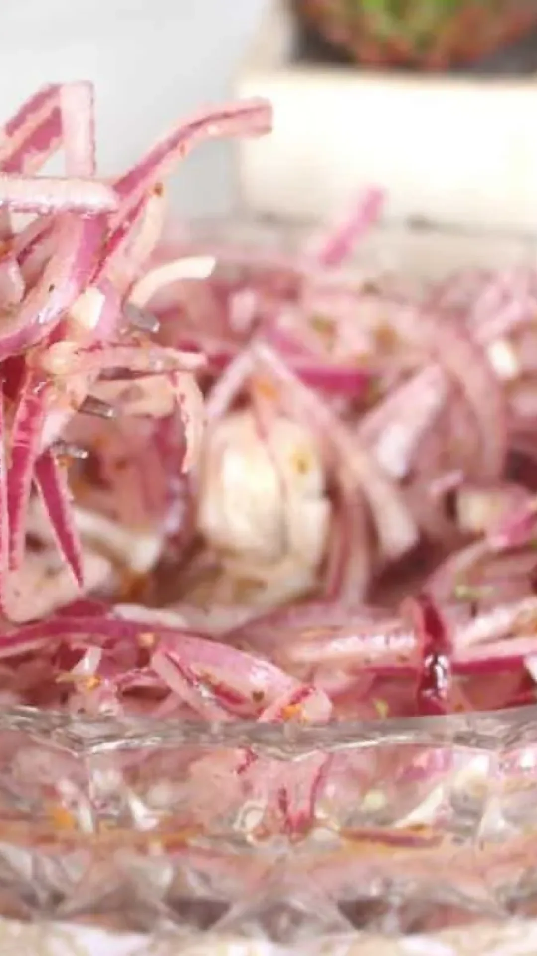 Salada de cebola para churrasco: gostosa e suave igual a de churrascaria