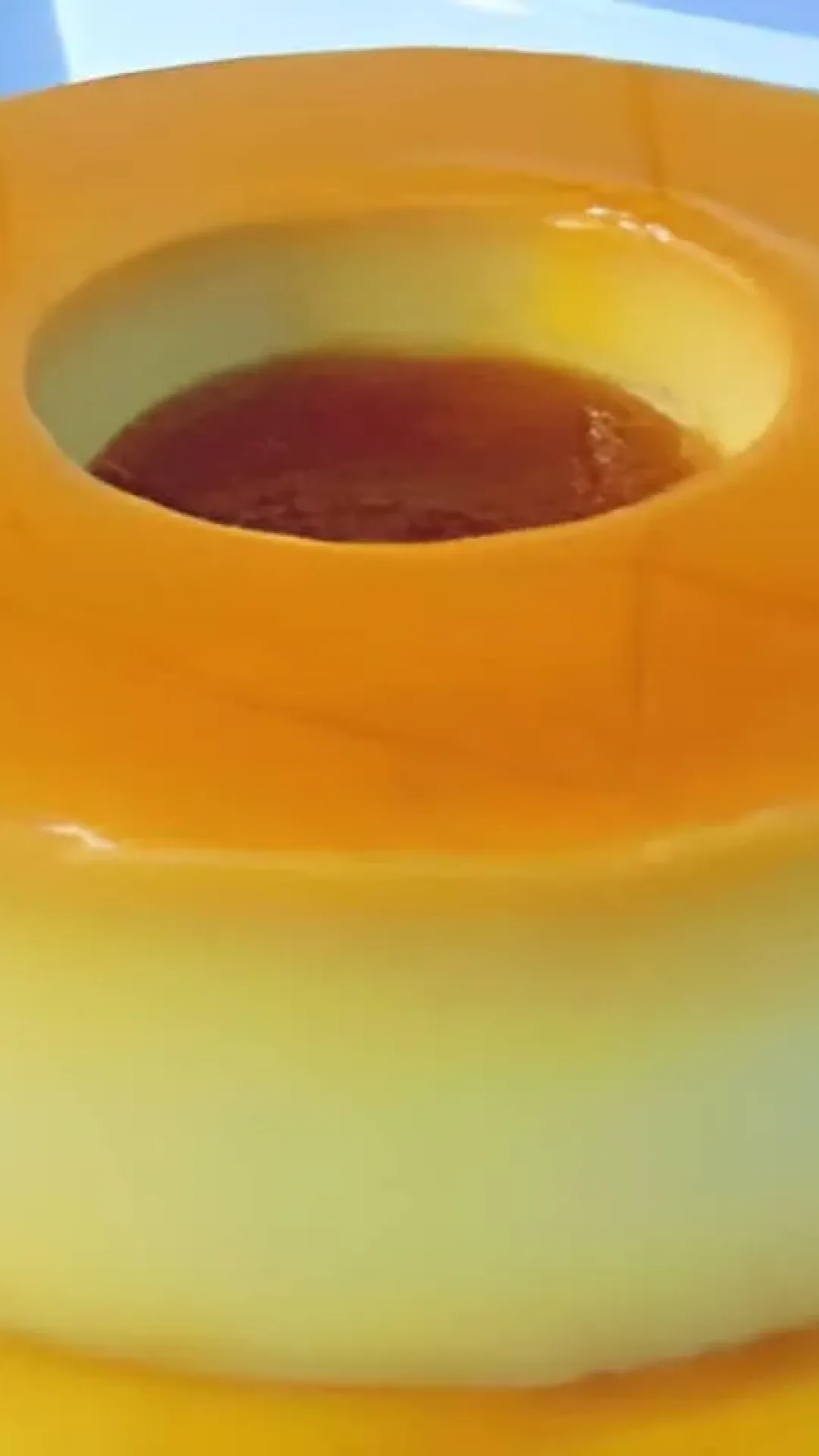 Se você gosta de pudim de padaria vai amar o pudim de requeijão que é fácil e delicioso