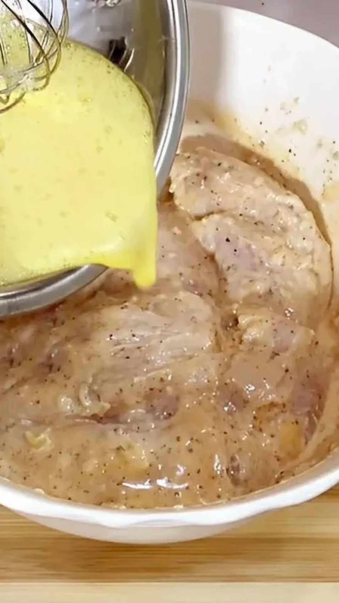 Se você não sabe o segredo do frango frito crocante de restaurante veja essa receita super fácil