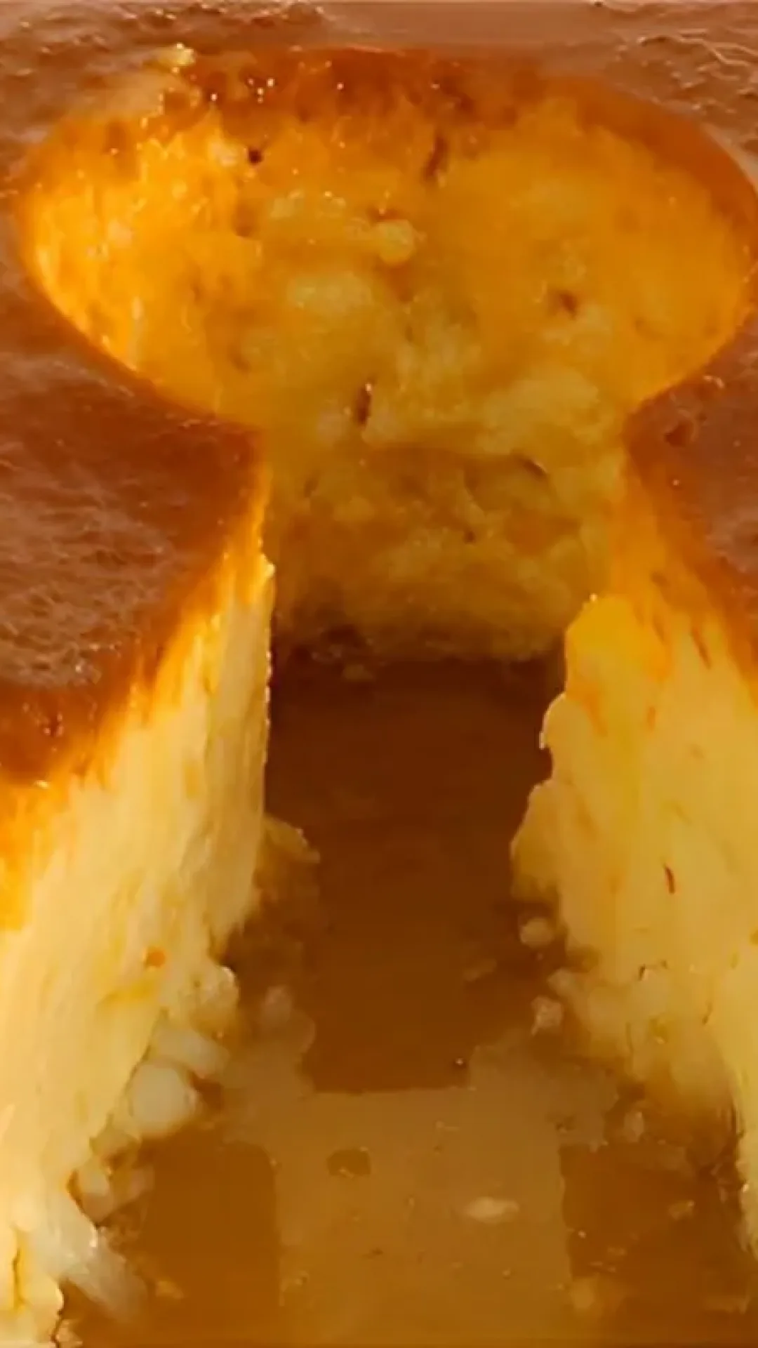 Se você tem uma lata de milho em casa pode preparar esse pudim de milho simples e delicioso