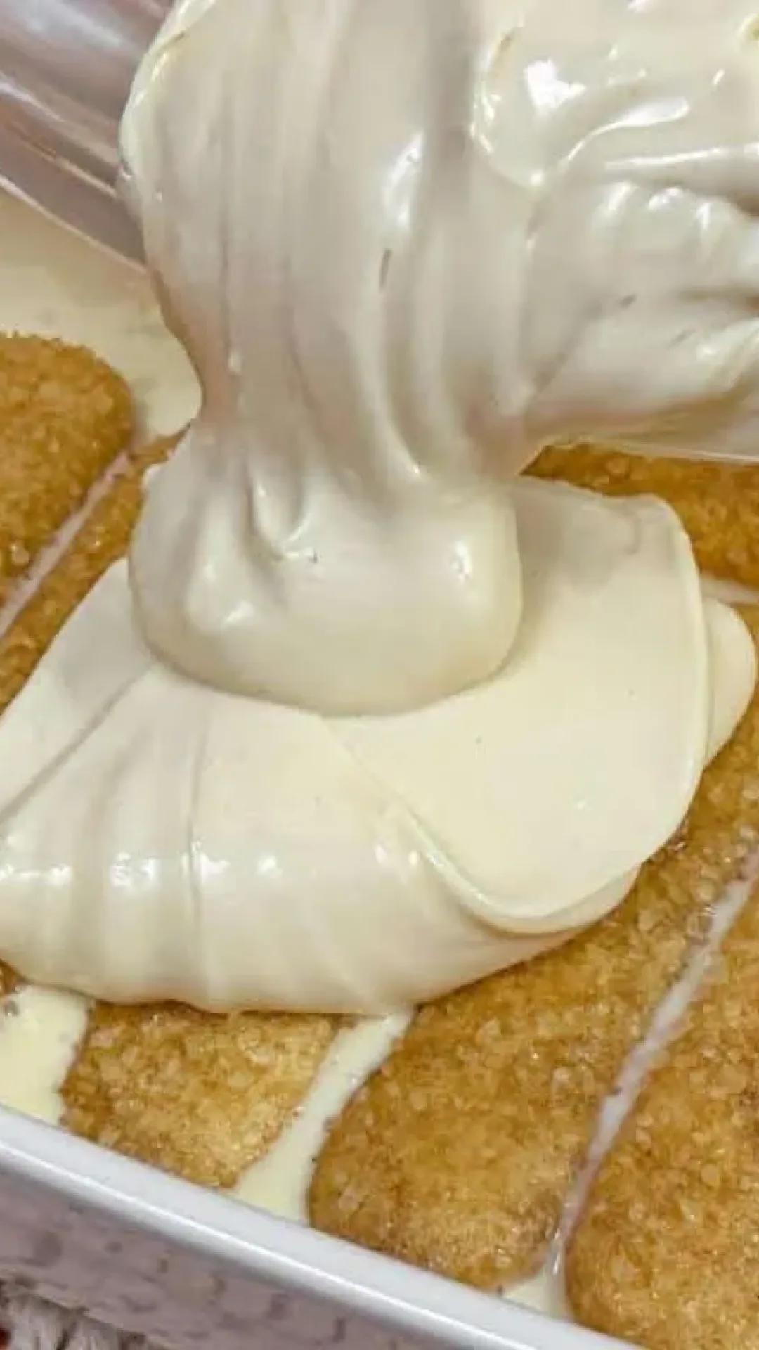 Sobremesa com biscoito champagne com ser a atração principal do seu natal