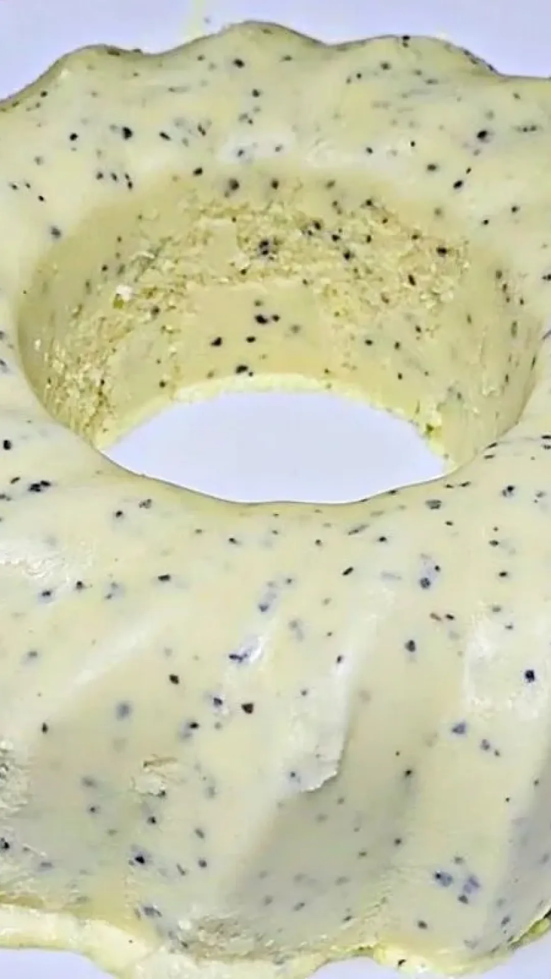 Sobremesa de maracujá cremosa e refrescante, perfeita para sobremesa de domingo