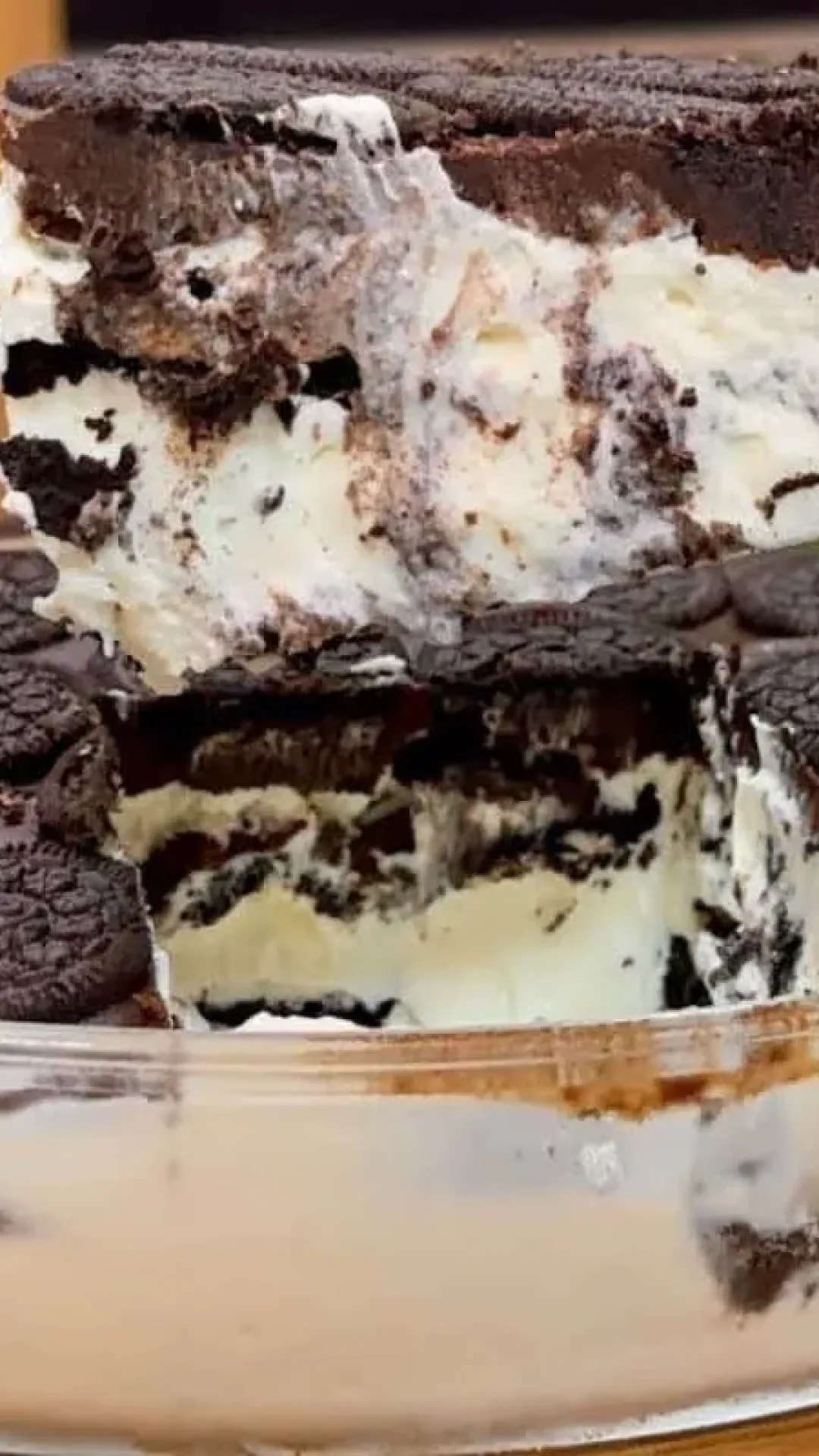 Sobremesa de Oreo cremosa, que fica pronta em minutos e vai ser um sucesso com a sua família