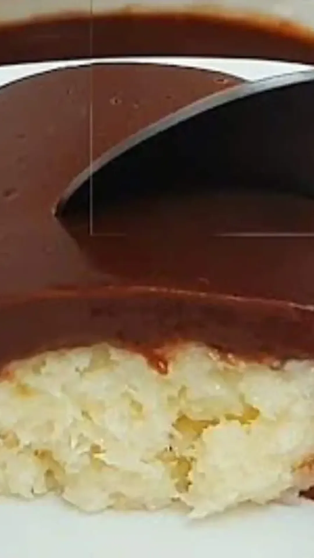 Sobremesa Prestígio: só precisa misturar e gelar, sem fogão e sem liquidificador