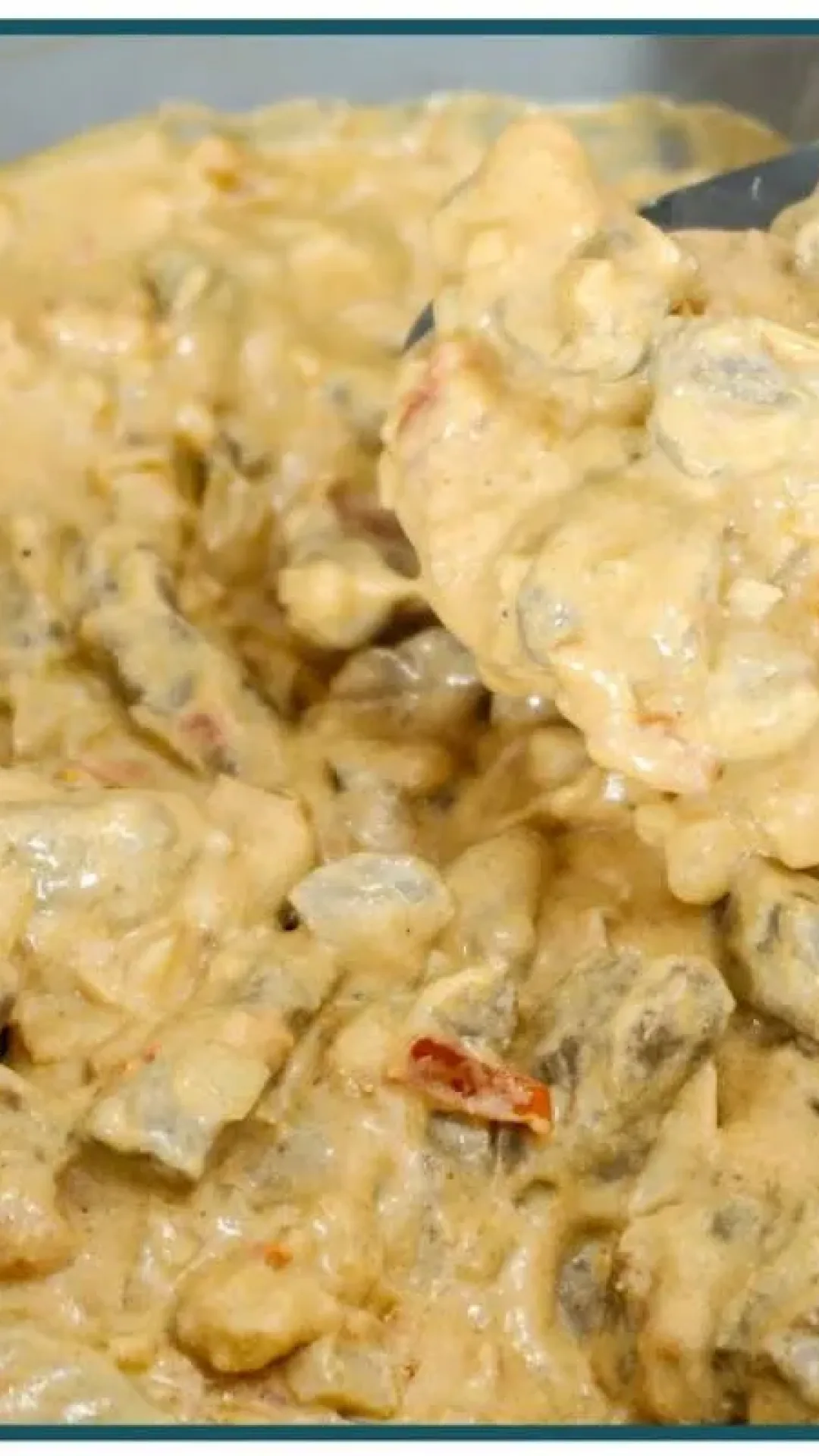 Strogonoff de carne cremoso: receita de restaurante diretamente para sua casa