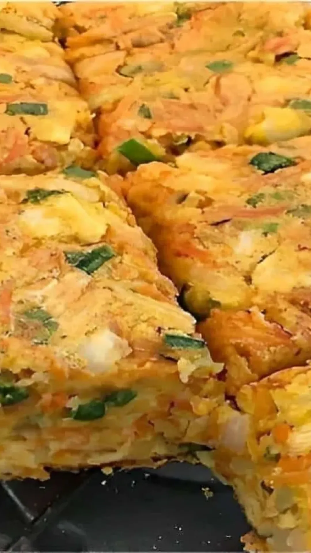 Suflê de cenoura com legumes um omelete assado natural e deliciosa para toda família