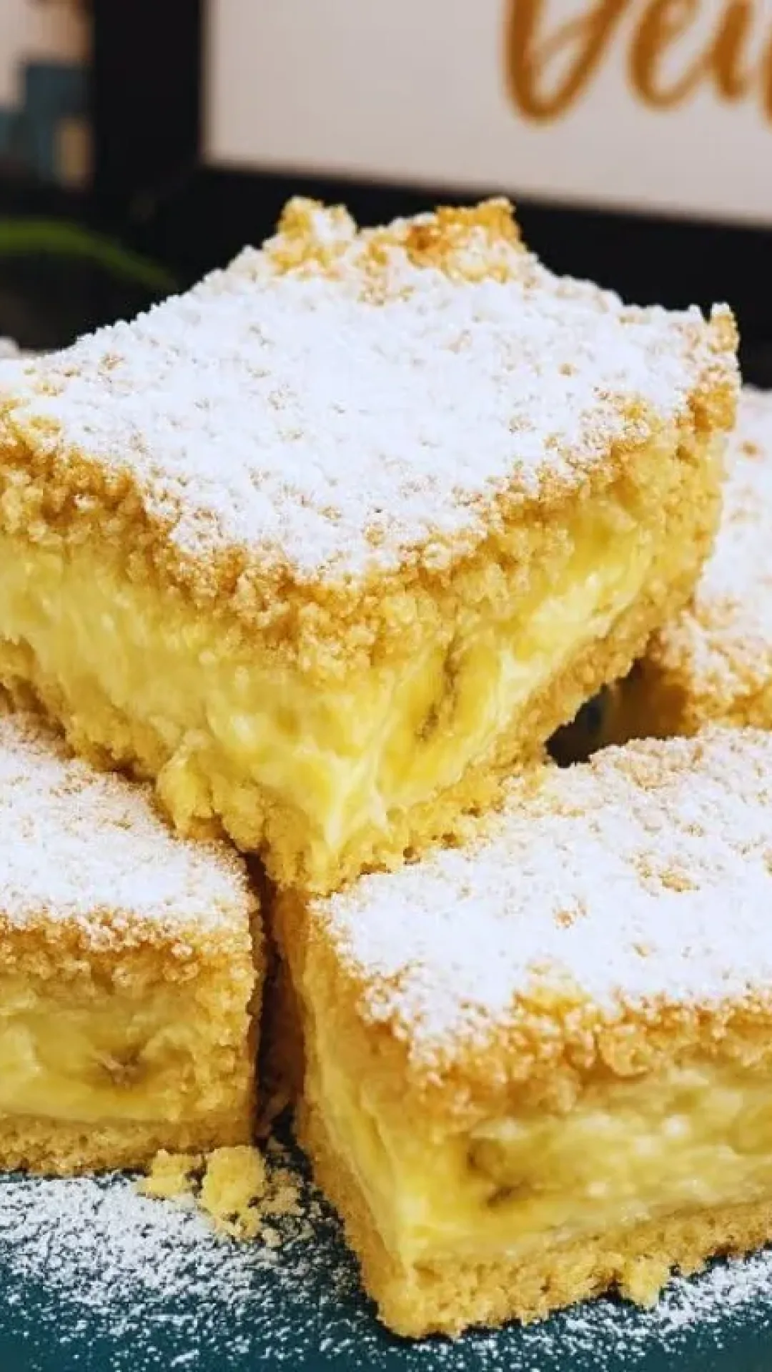 Torta cremosa de banana fácil e rápida para servir como uma sobremesa deliciosa em família