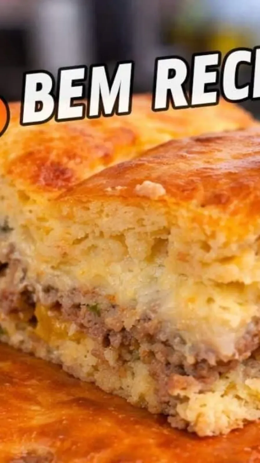 Torta de carne super recheada com uma massa muito fofinha que derrete na boca