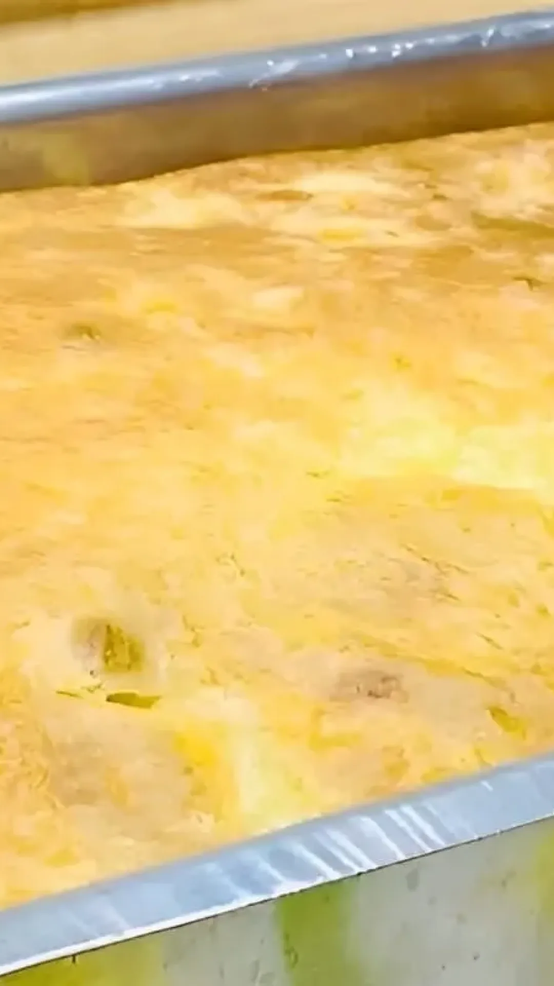 Torta de frango de liquidificador simples e deliciosa para comer a qualquer hora do dia