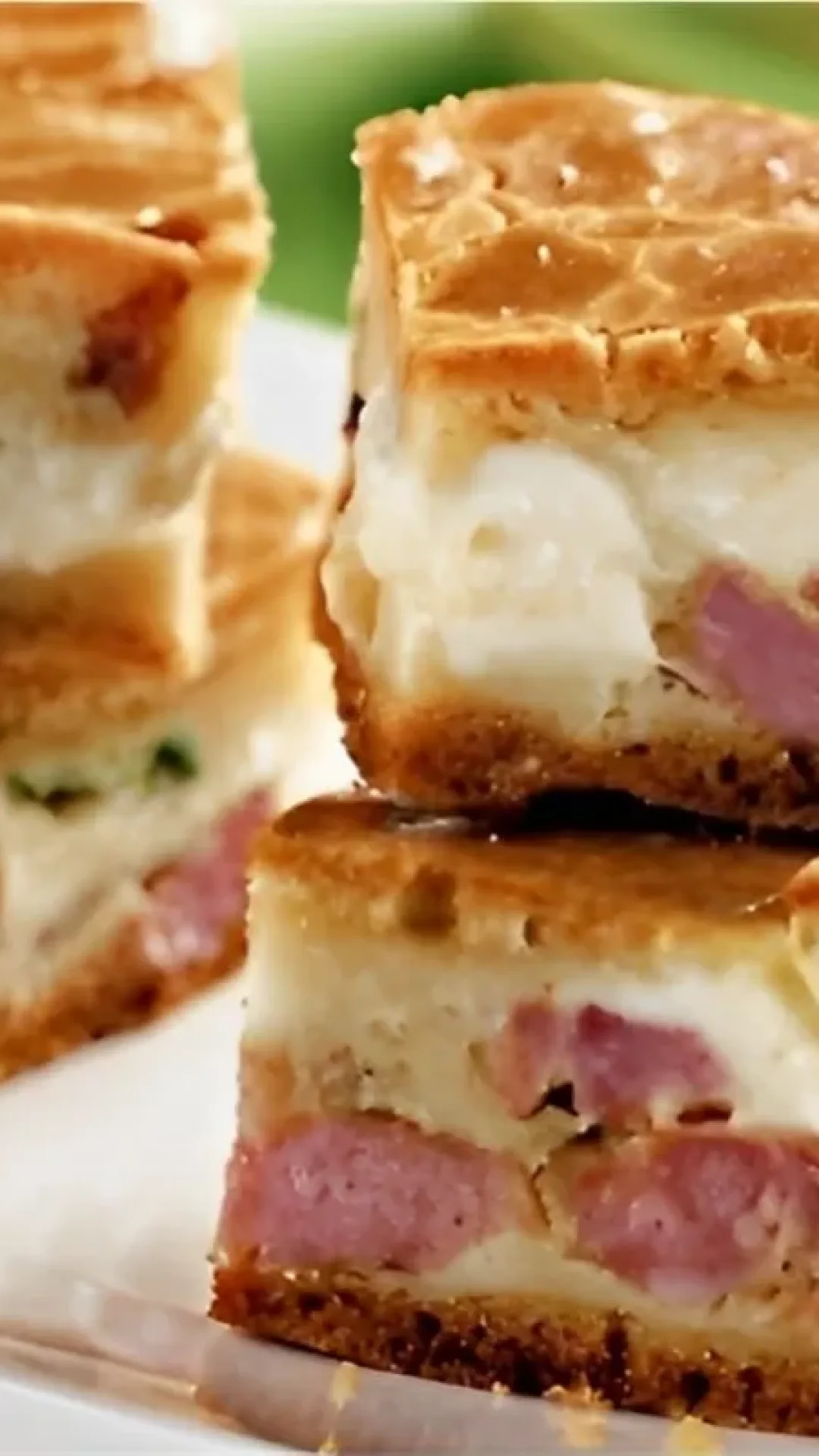 Torta de linguiça com requeijão feita no liquidificador uma delícia muito fácil de fazer