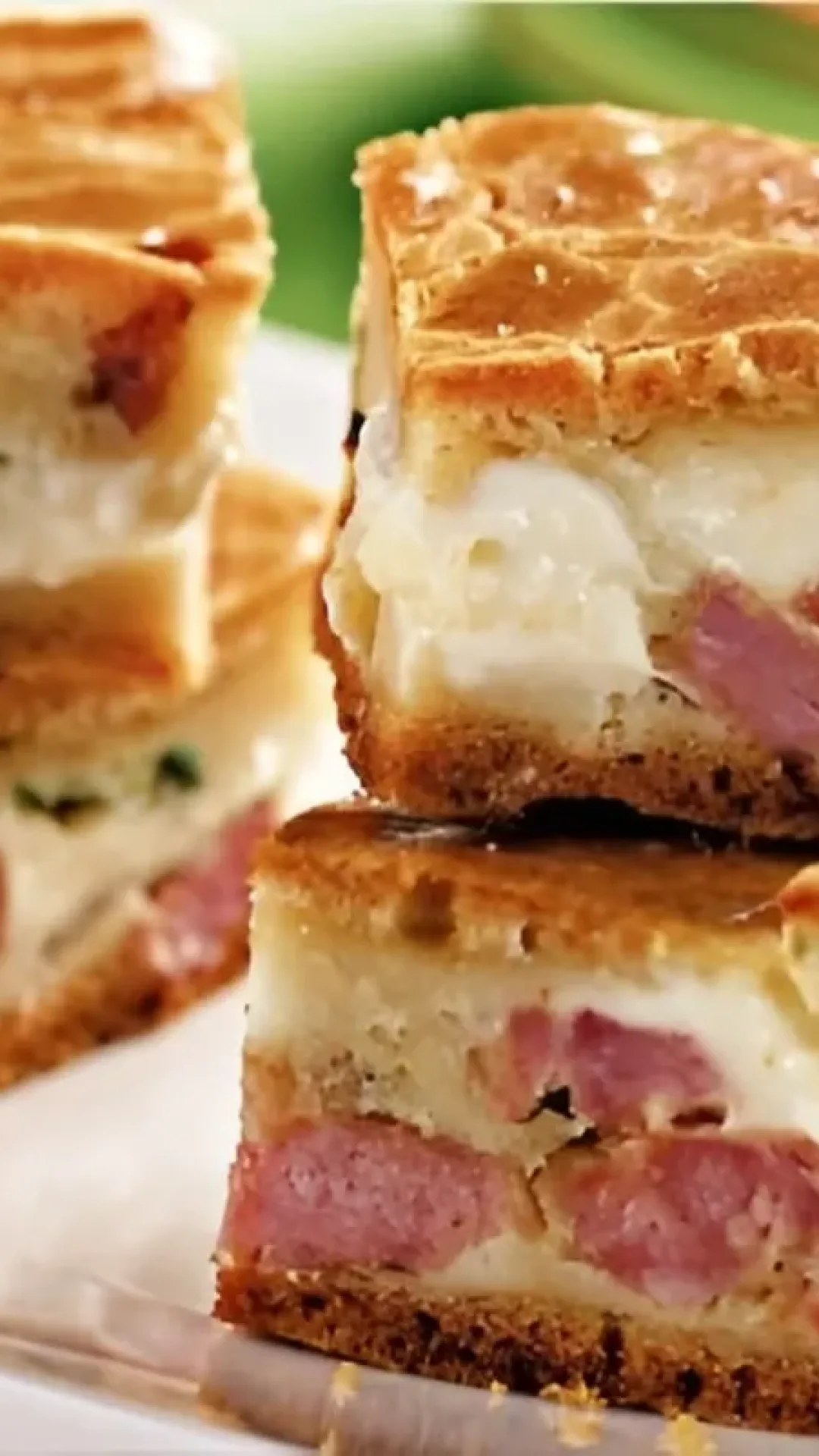 Torta de linguiça e requeijão de liquidificador fácil um lanche para toda família