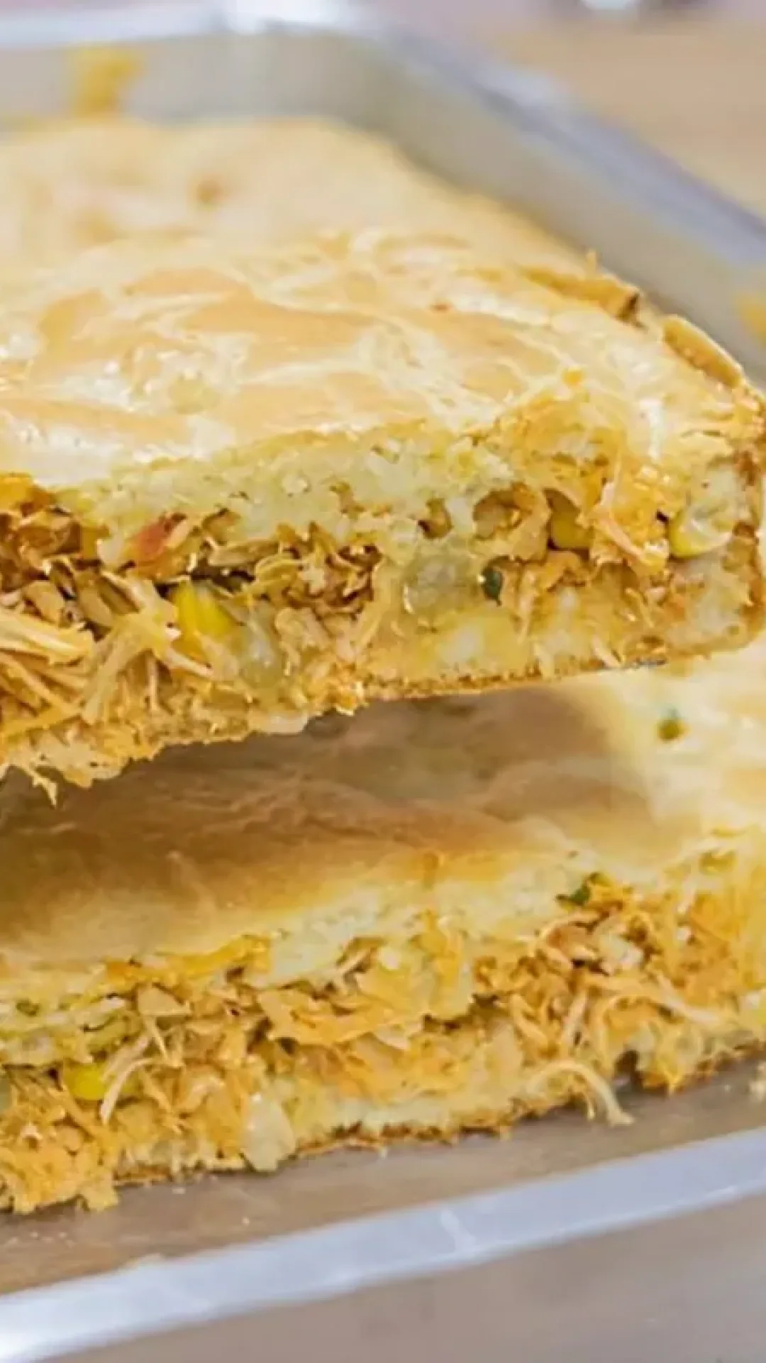 Torta de liquidificador fácil é só bater os ingredientes e assar