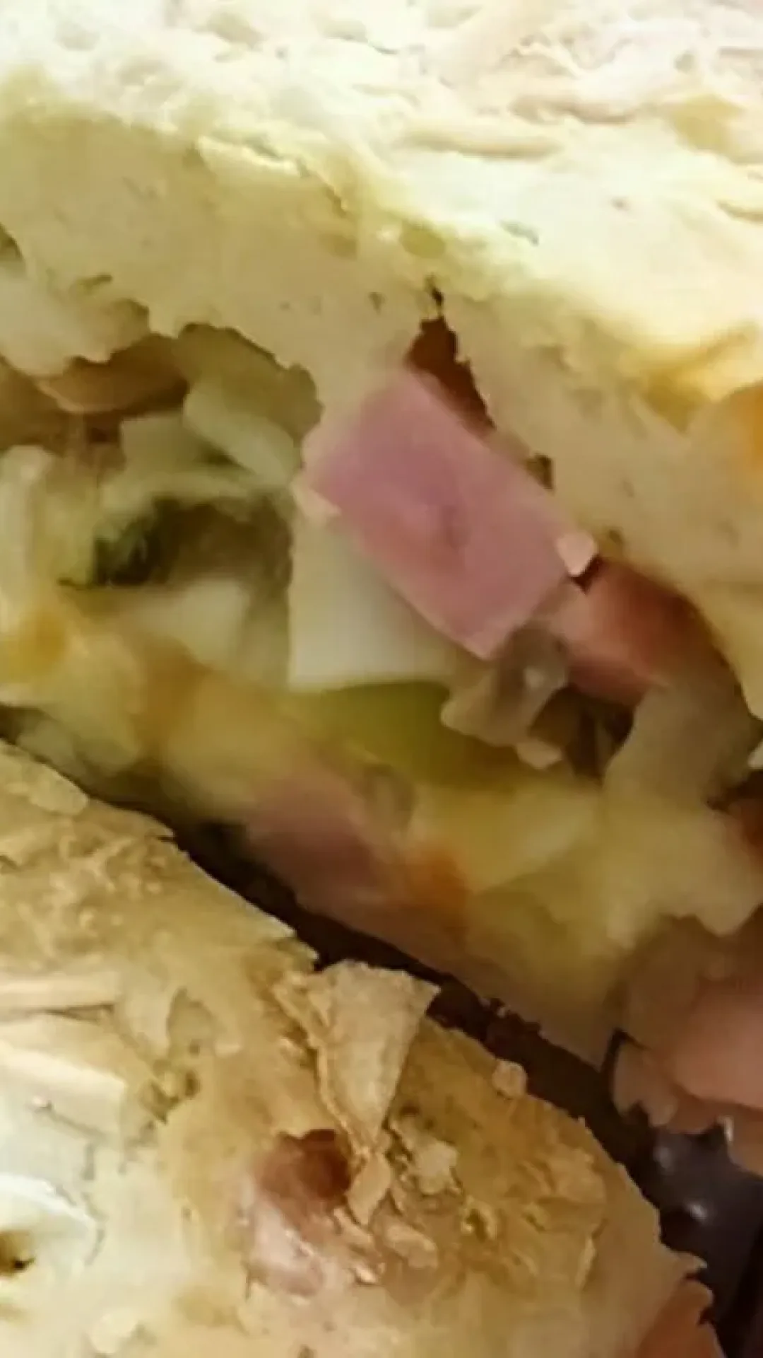 Torta de minuto uma torta de liquidificador recheada com presunto e palmito uma delícia