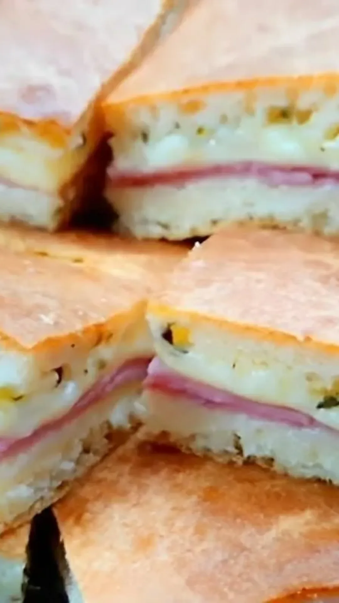 Torta de presunto e queijo simples de liquidificador um lanche delicioso para qualquer ocasião