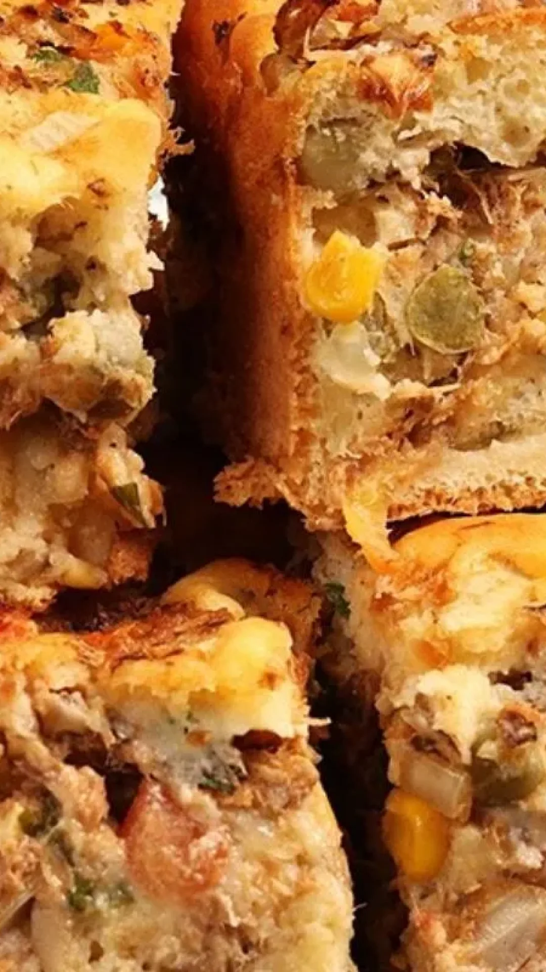 Torta de sardinha feita com uma massa super leve, gostosa e fácil de preparar, para arrasar no lanche