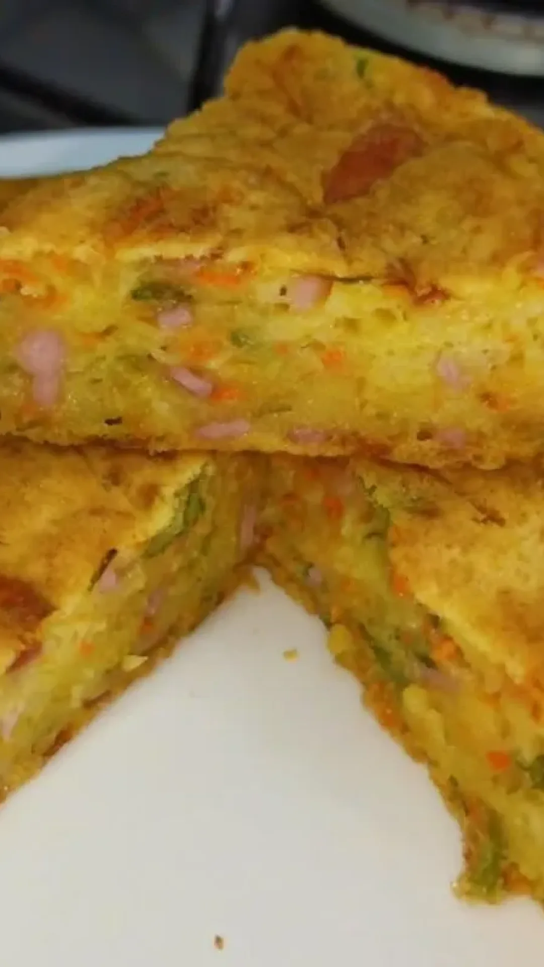 Torta de tapioca de frigideira com 1 ovo feita em 10 minutos sem trigo para o café da manhã