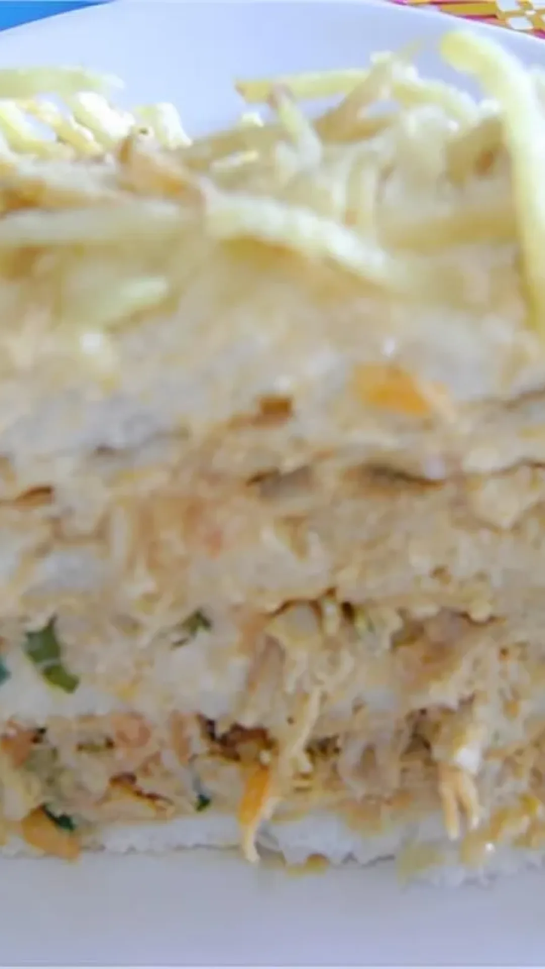 Torta fria de salpicão e pão de forma fácil uma opção deliciosa para seu lanche da tarde