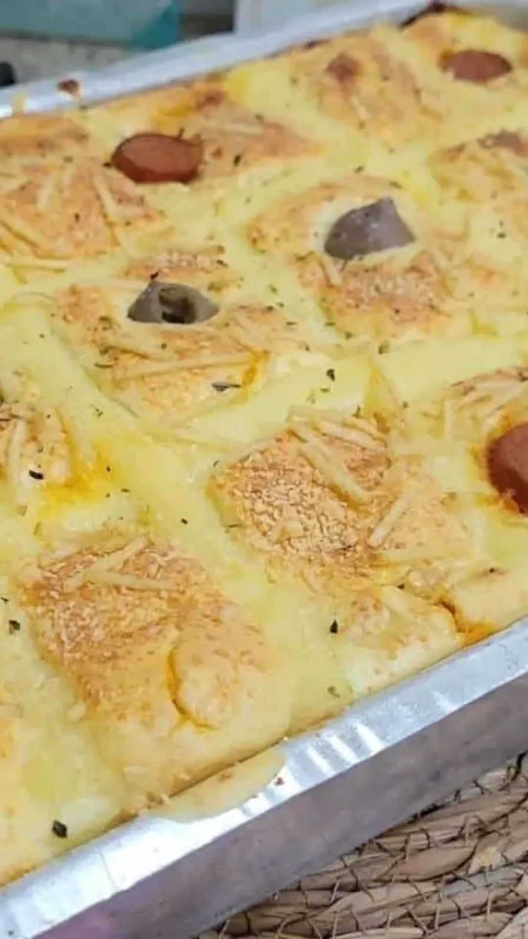 Torta hotdog de forno, feita no liquidificador com uma massa macia e um recheio cremoso