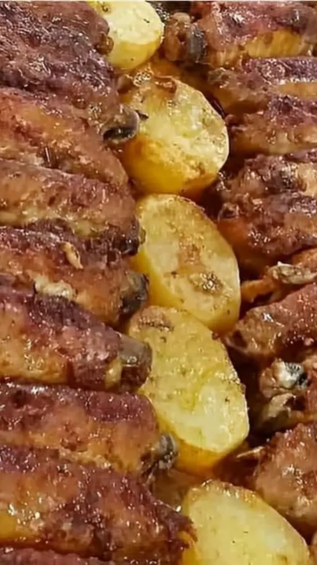 Tulipas no forno com batatas o corte mais delicioso do frango bem temperado e crocante