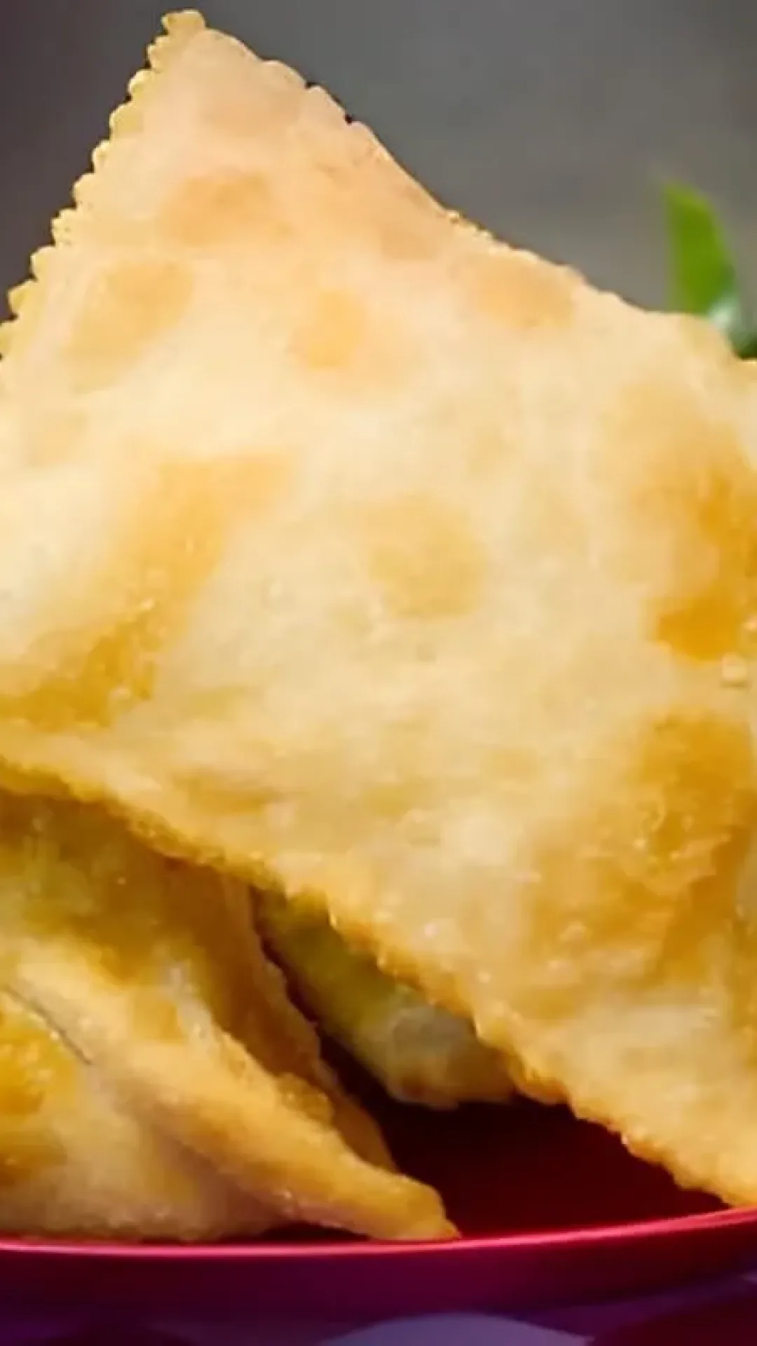 Você não vai acreditar nessa massa de pastel tem um ingrediente secreto que você terá no armário