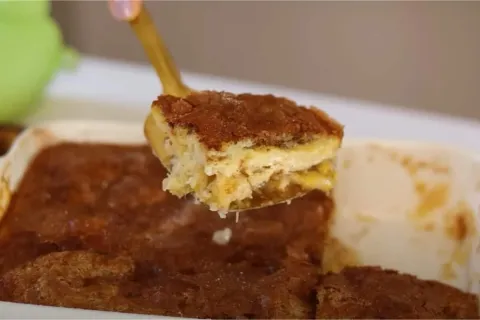 Torta de banana fácil de fazer e com aquele sabor de casa de