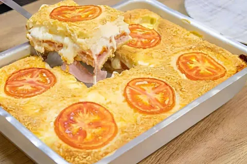 Torta de bauru de liquidificador fácil de fazer e perfeita p