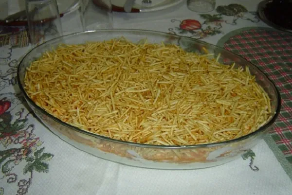 Torta de Frango com Batata Palha
