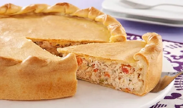 Torta de Frango Cremoso