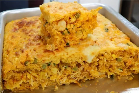 Torta de frango mesclada até quem não sabe cozinhar consegue