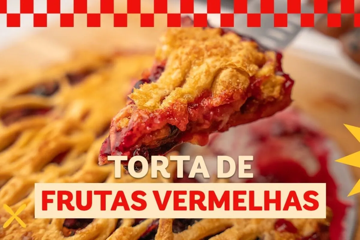 Torta de frutas vermelhas super rápida e deliciosa, com uma