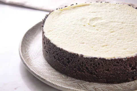 Torta de leite ninho com nutella, que é uma receita fácil e 