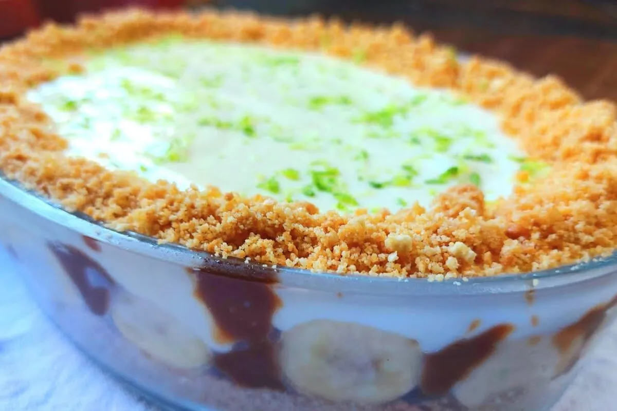 Torta de limão cremosa: fica irresistível e vai acabar em mi
