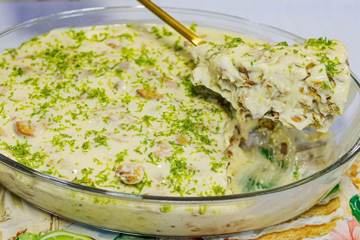 Torta de limão de preguiçoso feita no liquidificador perfeit