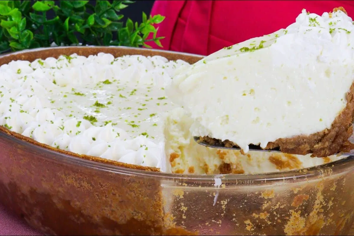 Torta de limão na travessa sem gelatina: super cremosa e ref