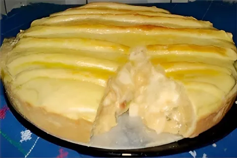 Torta de palmito cremosa com massa que desmancha na boca uma