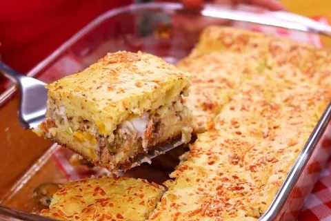 Torta de sardinha feita no liquidificador com massa super le