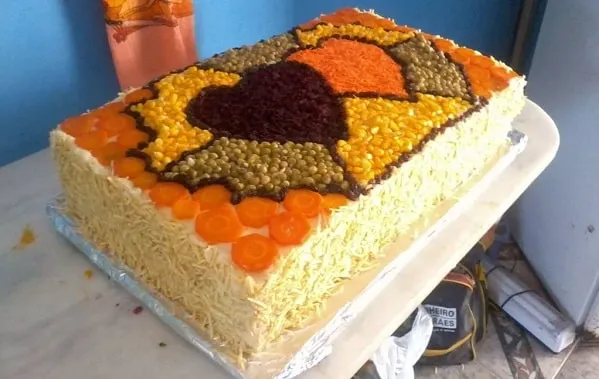 Torta Fria de Pão de Forma com Frango