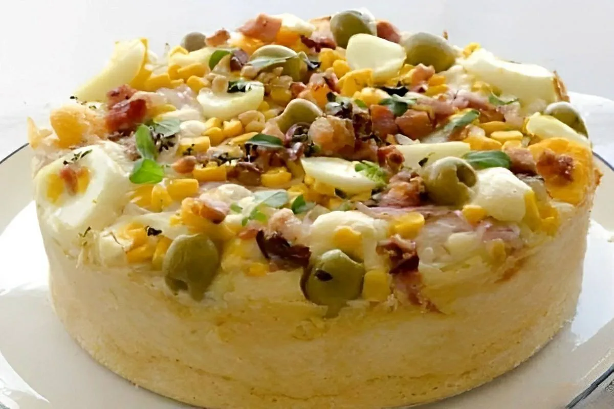 Torta portuguesa simples e prática perfeita para o lanche ou