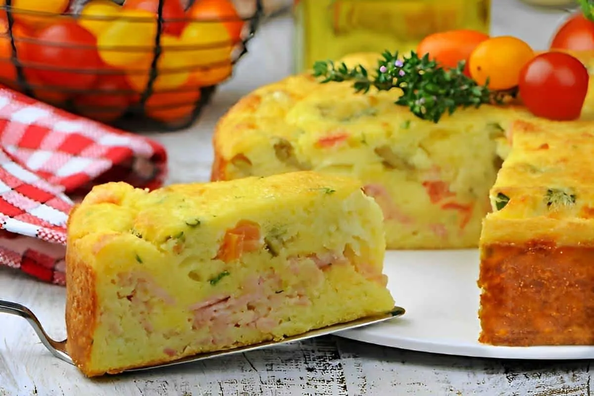Torta salgada de liquidificador bem caprichada e diferente t