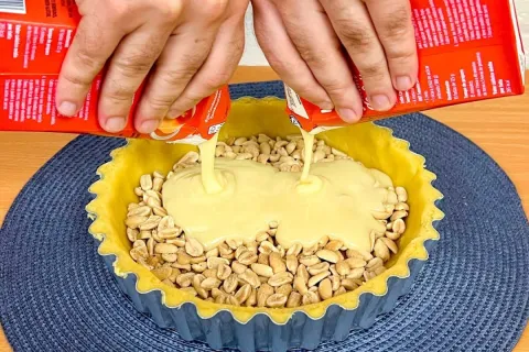 Tortelete de leite condensado com amendoim, fácil e perfeita