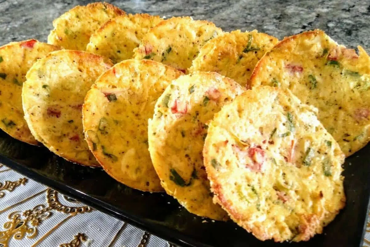 Tortinha de repolho leve e nutritiva: não precisa adicionar