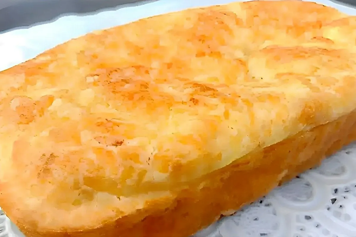 Troquei o pão de forma do café da manhã por esse pão sem far