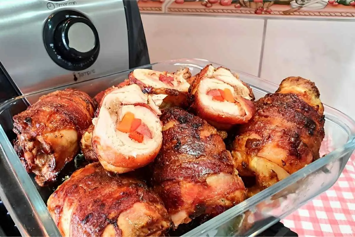Um prato surpreendente para seu almoço: sobrecoxa recheada n