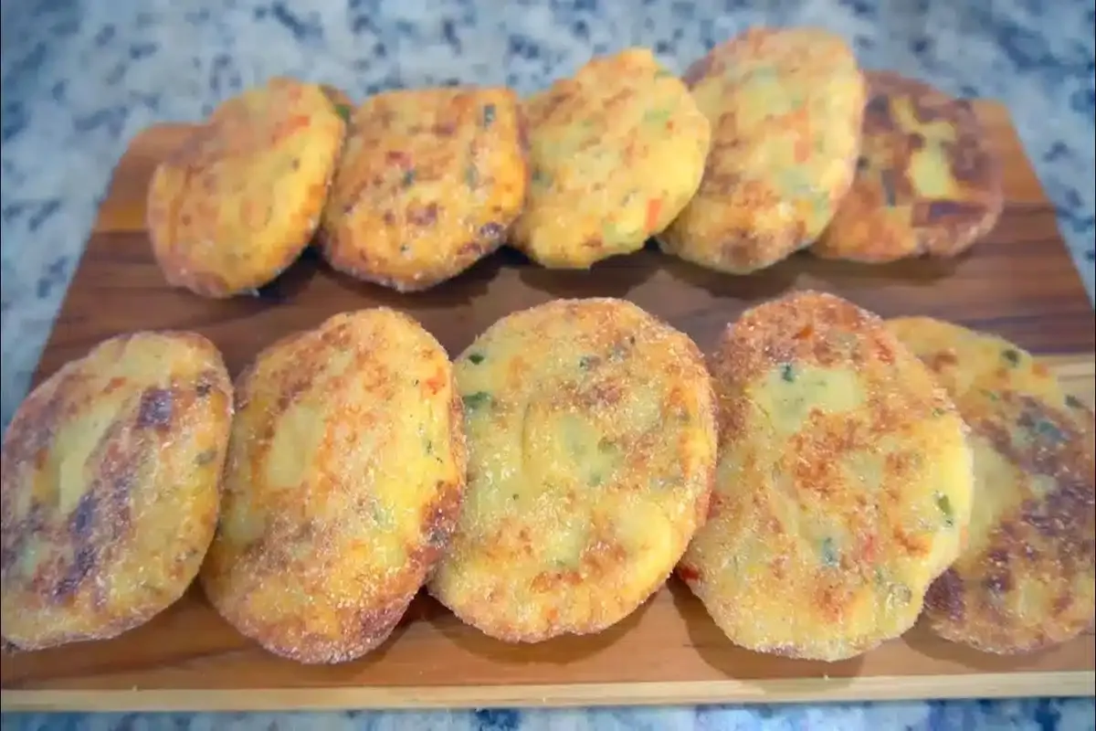 Veja como eu fiz esse croquete de batata delicioso e muito f