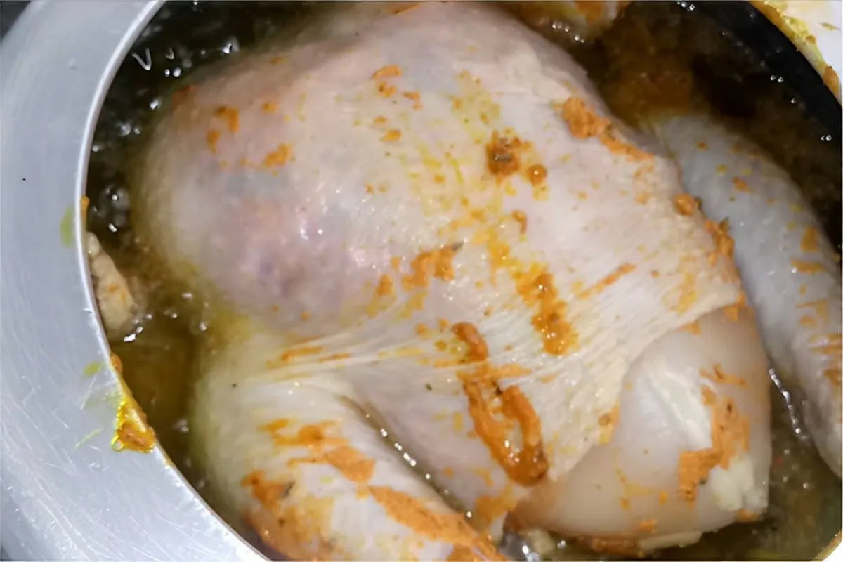 Veja como fazer frango frito na panela de pressão para frita